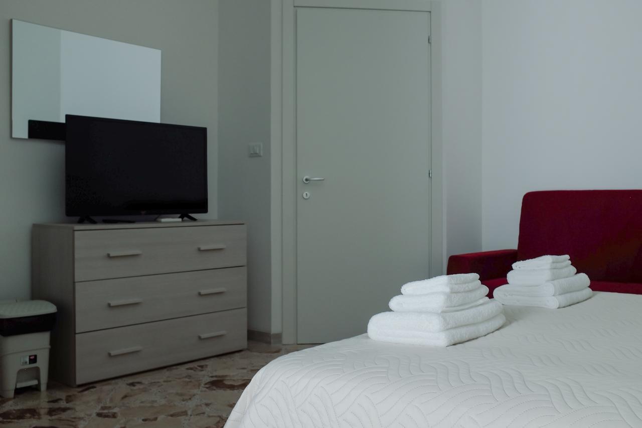 B&B A Casa Di Paola Lecce Zewnętrze zdjęcie